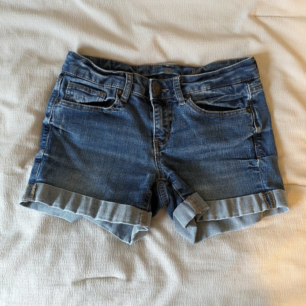 AUTHENTIC AMERICAN HERITAGE MIDI JEAN SHORTS SIZE 7